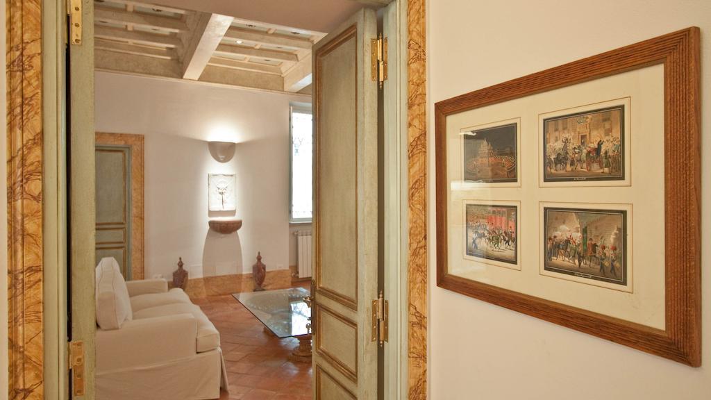 Apartment Banchi Nuovi Terrace Rom